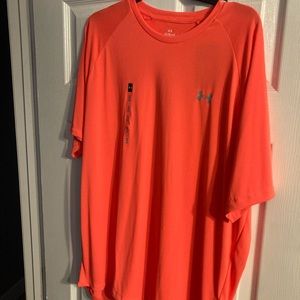 Underarmour t-shirt